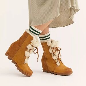 Sorel Joan Of Arctic Tan Lace-Up Women's Wedge Boots